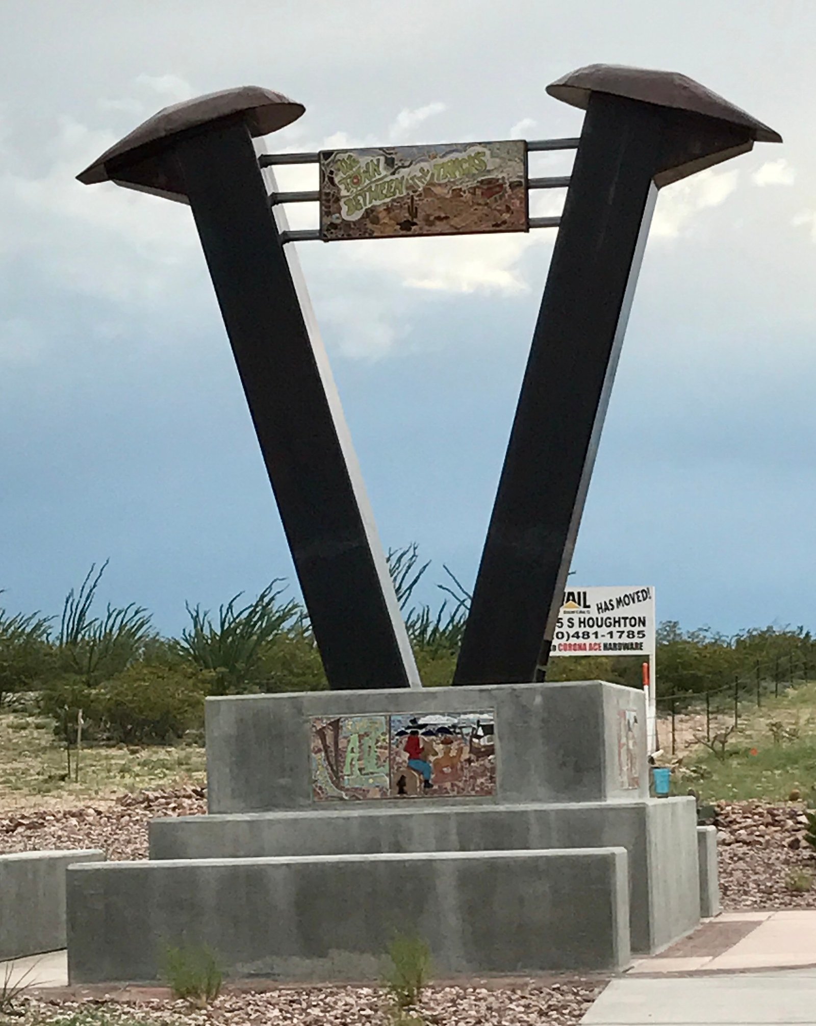 Vail Arizona town sign